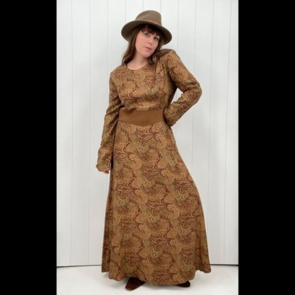 Vintage Teddi Brown Paisley Maxi Dress | Size L/XL - Picture 2 of 10